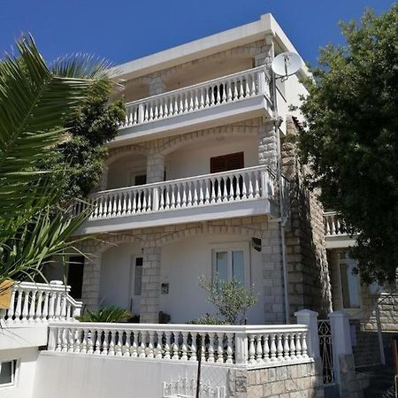 Apartmani Luksic Сутоморе Екстериор снимка