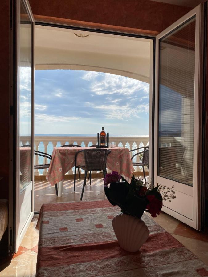 Apartmani Luksic Сутоморе Екстериор снимка