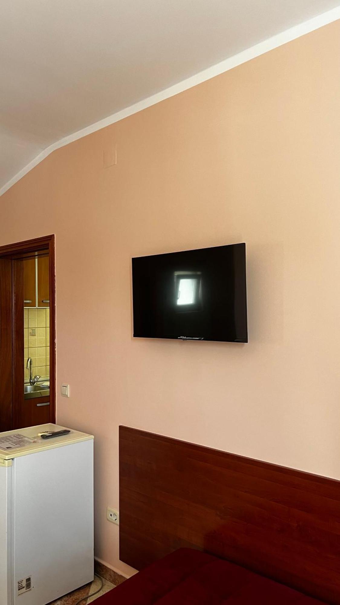 Apartmani Luksic Сутоморе Екстериор снимка