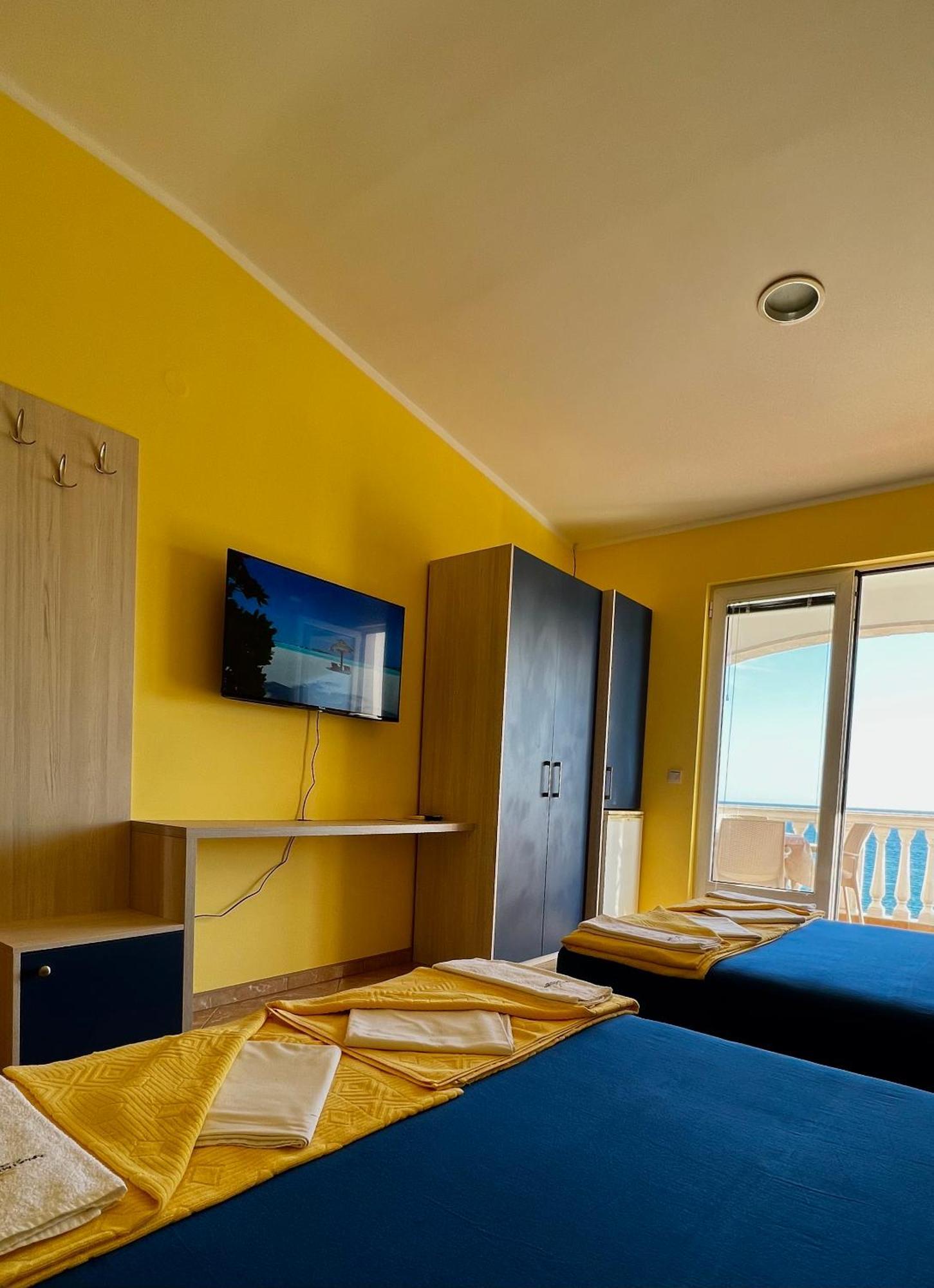 Apartmani Luksic Сутоморе Екстериор снимка