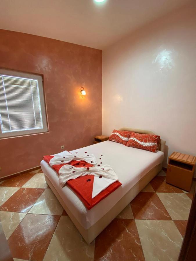 Apartmani Luksic Сутоморе Екстериор снимка